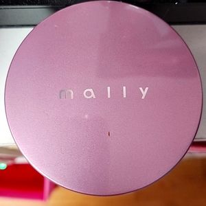 Mally Poreless Perfection